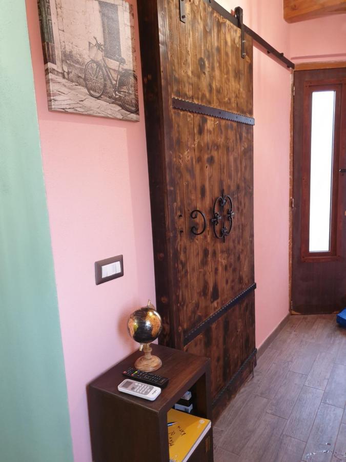 Stanza Del Viggiatore Santadi Buitenkant foto